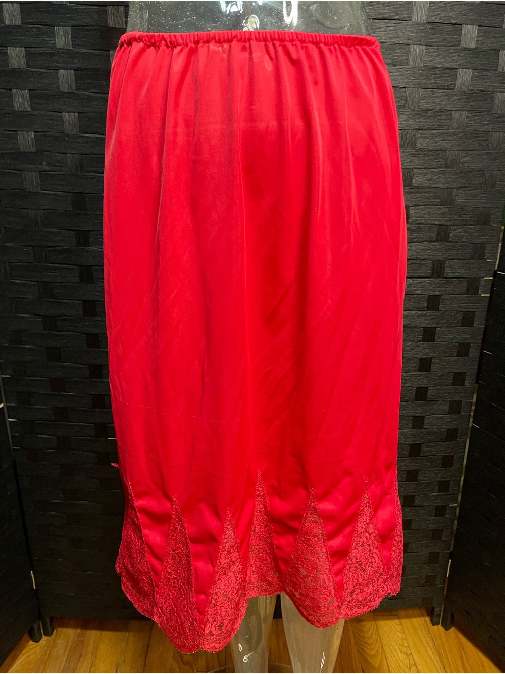 Vtg 1950s Van Raalte Opaquelon Red Lace Slip Skirt Coquette Lingerie